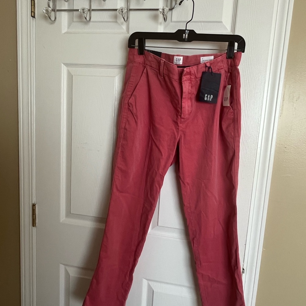 GAP Straight Leg Girlfriend Chino Pink Pant